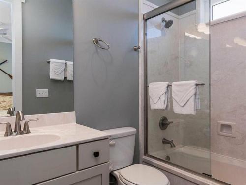 Shipwrecked by Meyer Vacation Rentals - image 7