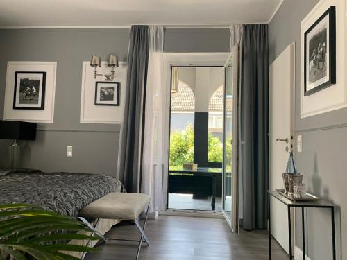 Boutique Hotel Villa Sarah - Tap to explore photos