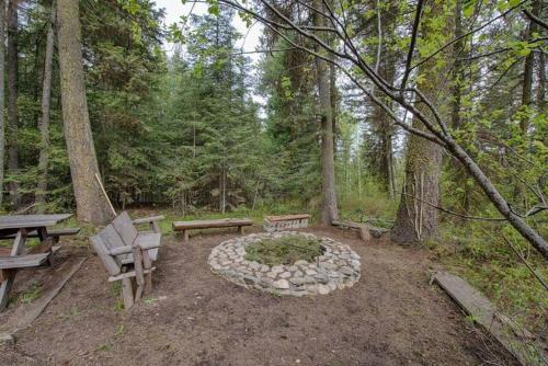 Bear Lodge by Casago McCall - Donerightmanagement - image 8