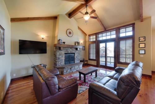 Greystone on Payette Lake by Casago McCall - Donerightmanagement - main image