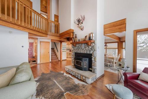 Fairway Lodge by Casago McCall - Donerightmanagement - image 8