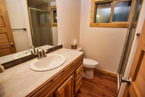 Carlson Cabin by Casago McCall - Donerightmanagement - image 4