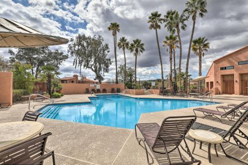 Tucson Mountain View Condo with Shared Pool and Hot Tub - image 5