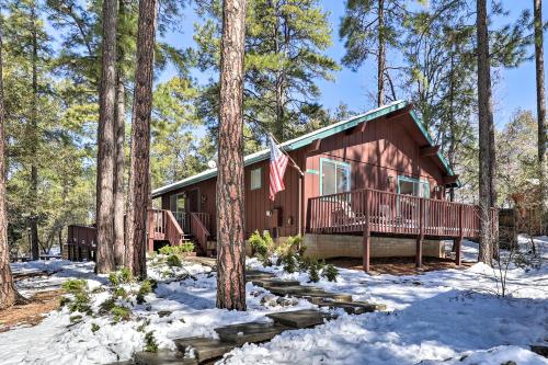 Deck with Wooded Views Rustic-Chic Prescott Cabin!, Prescott (zdjęcie 7)