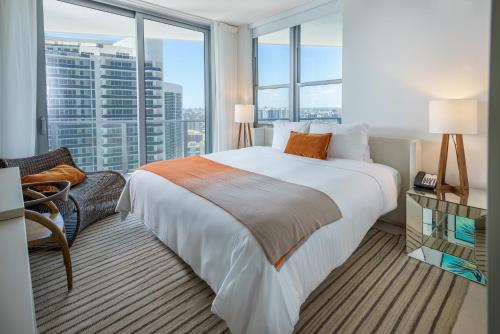 Beach Front Premium Two Bedroom Apartment 10th fl Great Views! - image 5
