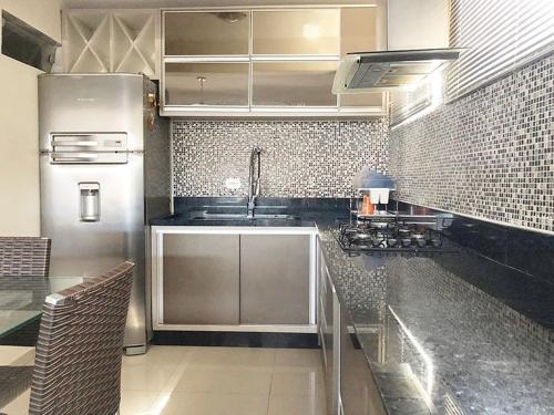Excelente Apartamento com linda vista para Mar