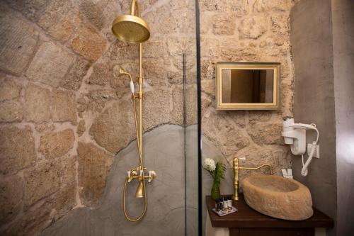 Porolithos Boutique Hotel - image 4