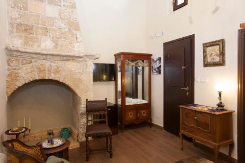 Porolithos Boutique Hotel - main image