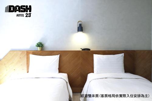 Standard Twin Room room in Dash 23 Hotel