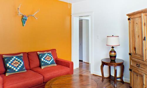 Eldorado Suites Hotel