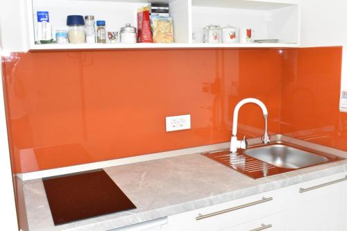 Room & 4 Studios - Modern Comfy Central - FREE Netflix, Zagabria (foto 2)