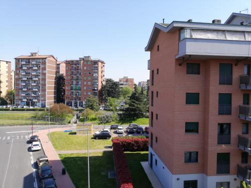  Sweet Home Milano B&B in San Donato Milanese