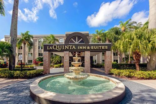 La Quinta by Wyndham Coral Springs South