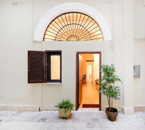 Unique split level Loft in Trastevere - image 11