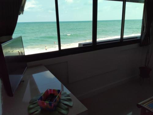 Yazmin BeachFront ( Yazmin BeachFront )