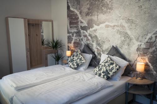 1 queen bed