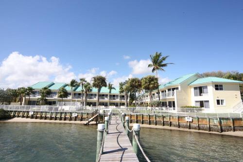 Szórakozási lehetőségek, Jupiter Waterfront Inn in Tequesta