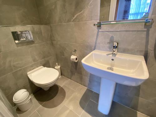 Belvedere Hotel - image 7