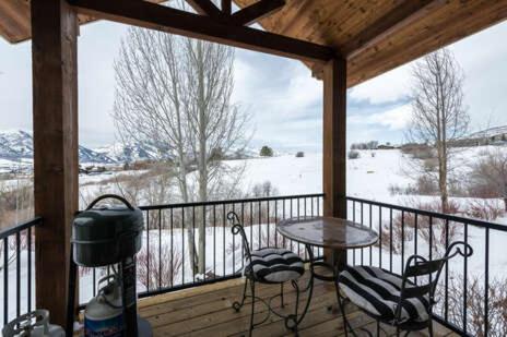 Powder Mountain Town Home With Movie Theater Room C103 - image 3