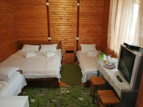 Садиба Каньйон (Садиба Каньион) in Kamenets Podolskiy