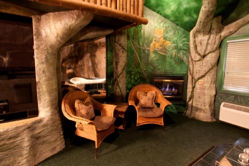 Black Swan Inn Luxurious Theme Rooms