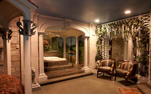 Black Swan Inn Luxurious Theme Rooms