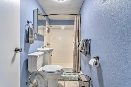 Couples Retreat Right on Water with Boat Ramp! - image 9