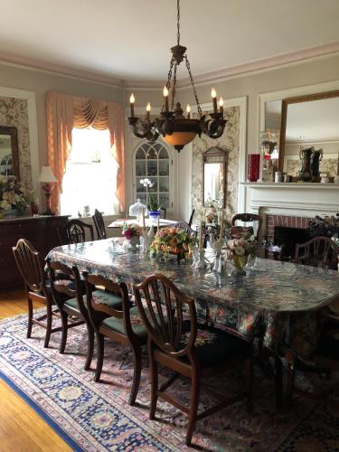 Angies B&B - image 6
