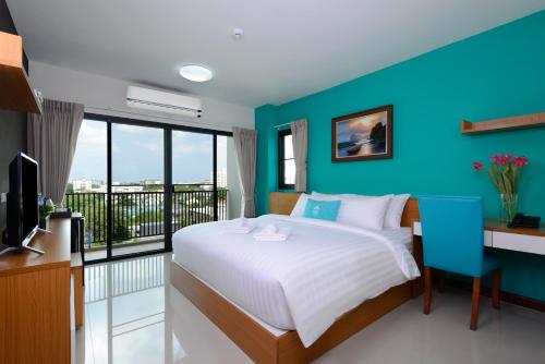 room detail thumbnail 0