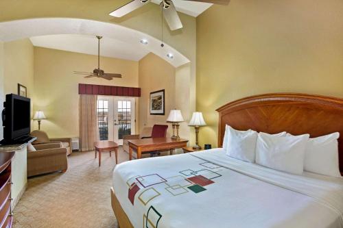 La Quinta by Wyndham Marble Falls