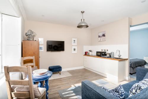 Haymarket Apartments - image 9