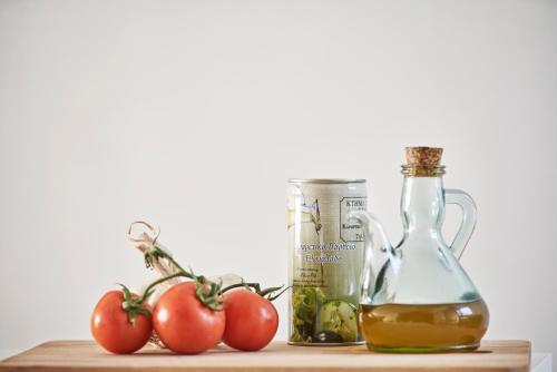 Contemporary & Comfy Apt next to Acropolis Museum - image 12