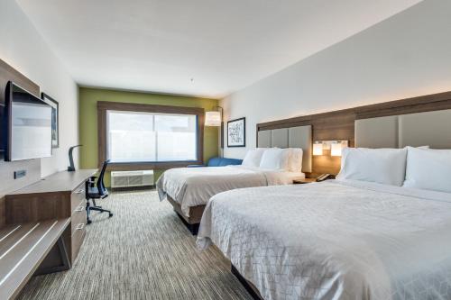 Holiday Inn Express & Suites - Denton South, an IHG Hotel