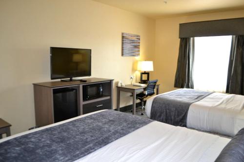 Best Western Sherwood Inn & Suites