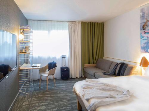 Classic Double Room with Sofa Bed