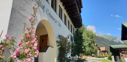 Hotel Schwarzer Adler - Pettneu am Arlberg