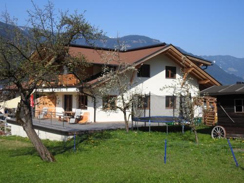 Apartment with Garden View