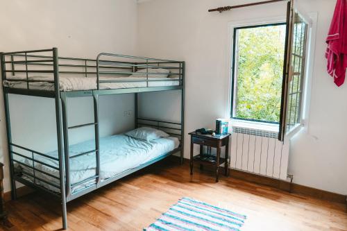 1 bunk bed
