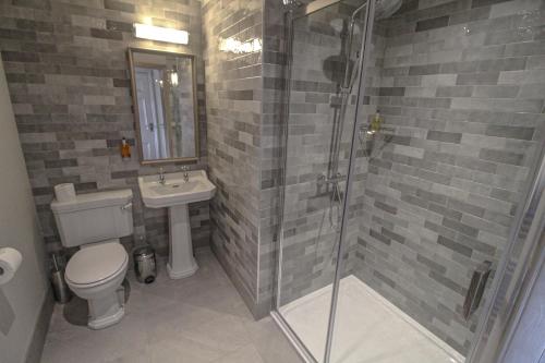 Double room, private bathroom