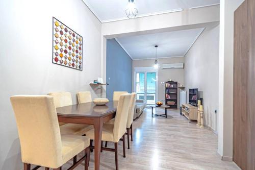 A 2 bedroom luxurious experience in Pagrati, Atene (foto 8)