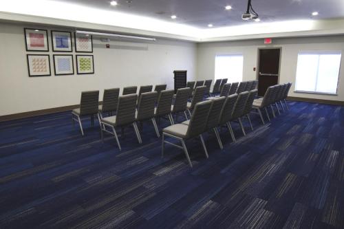 Holiday Inn Express Seguin By IHG - 회의실/연회장