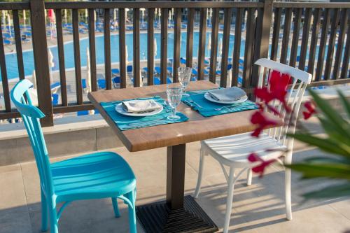 Nevis Resort & Aqua Park - All Inclusive – Sunny Beach, WY