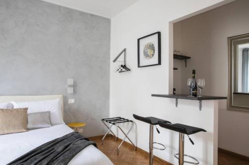 Luxury Suite with Jacuzzi in Trastevere - image 3