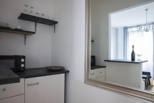 Luxury Suite with Jacuzzi in Trastevere - image 2