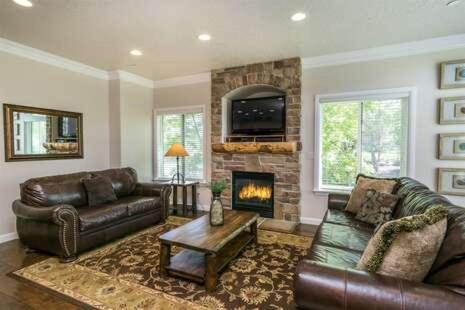 Lakeside Condo near Pineview Reservoir and Snowbasin Resort,LS 14 photo 2