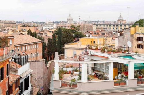 Black Enchanting Jacuzzi Suite Trastevere, Rom (Foto 4)