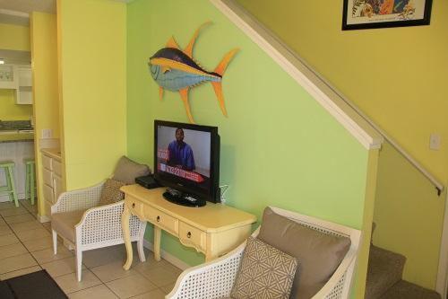 Sugar Beach 328 - image 5
