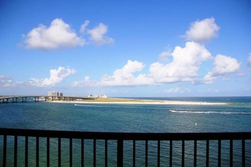 Grand Pointe 607 - image 5