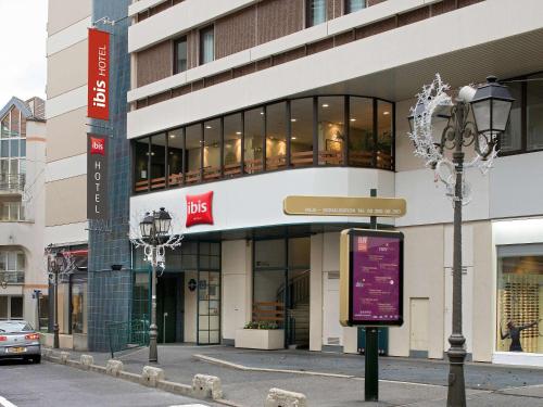 ibis Paris Pont de Suresnes Longchamp