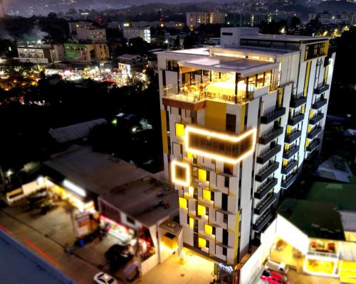Yello Hotel